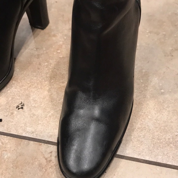 Donald J Pliner Leather 3 inch heels size 9 - Picture 5 of 10